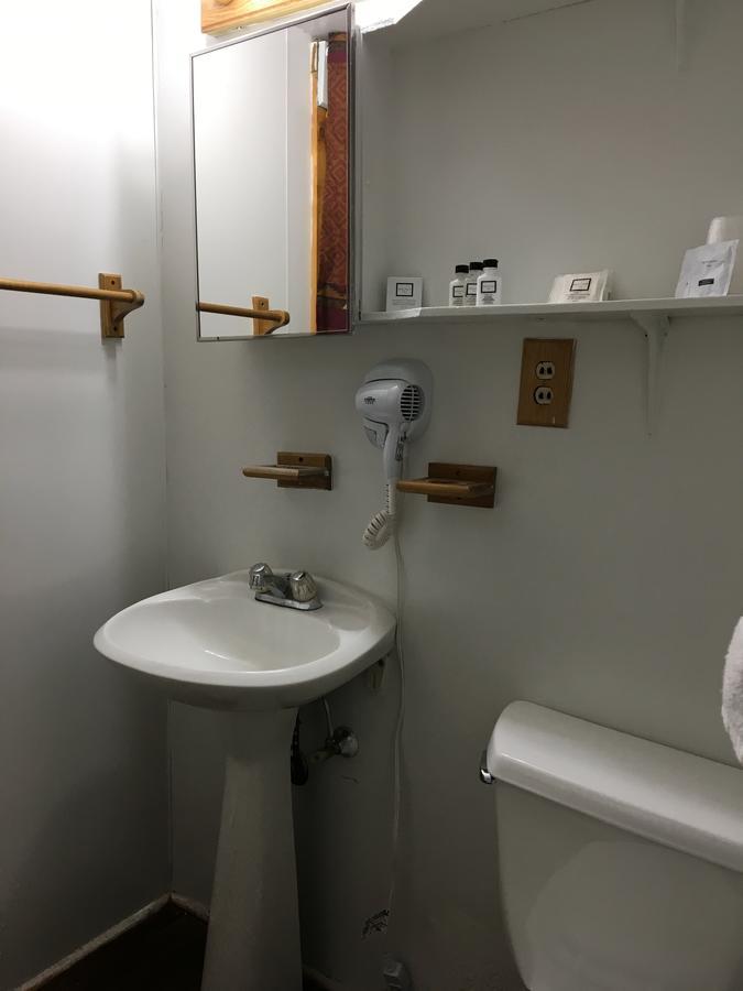 Chinook Winds Motel Dubois Eksteriør bilde