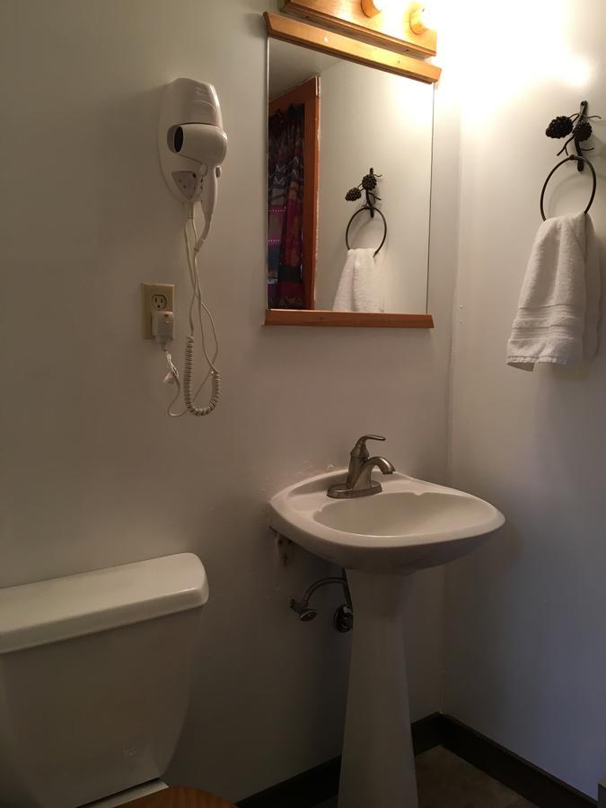 Chinook Winds Motel Dubois Eksteriør bilde